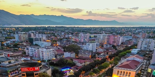 Albert Vataj: Shkodra... Shkodra asht kafshim malli